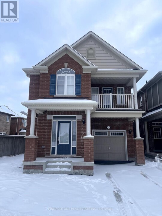 3 Killick Rd in Brampton, ON - Building Photo