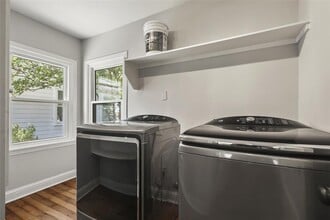 409 Genard St in Austin, TX - Building Photo - Building Photo
