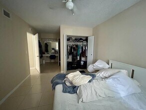 2620 S University Dr, Unit 204 in Davie, FL - Building Photo - Building Photo