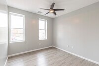 1816 S 21st St, Unit 2 - 6