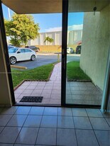 2055 SW 122nd Ave in Miami, FL - Building Photo