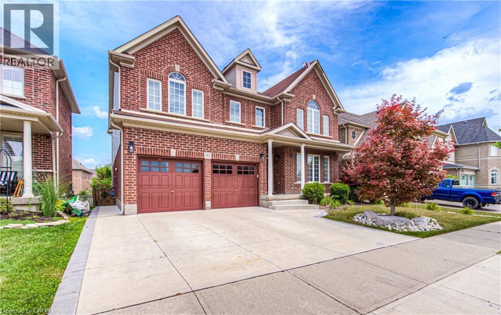 93 Tremaine Dr in Kitchener, ON - Building Photo