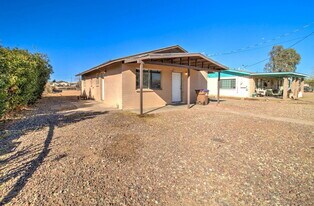 342 W Taylor Ave in Coolidge, AZ - Building Photo