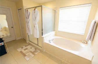 423 Sandringham Ct in Winter Springs, FL - Building Photo - Building Photo