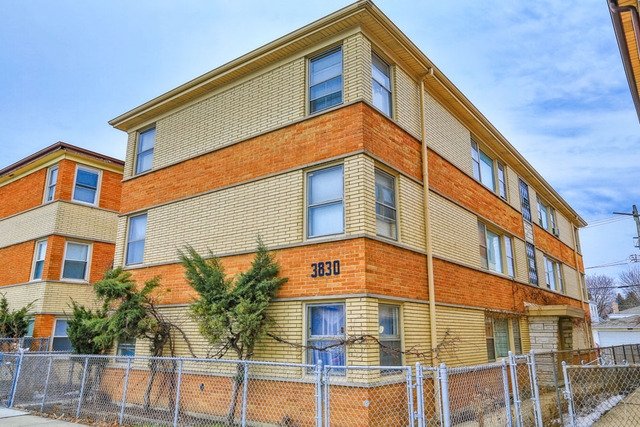 3830 N Harlem Ave in Chicago, IL - Building Photo