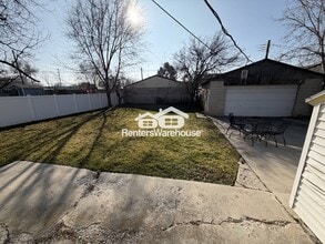 318 E Oakland Ave in Salt Lake City, UT - Foto de edificio - Building Photo