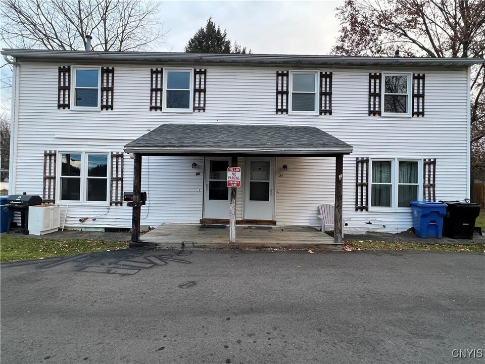 25 Duane St in Cortland, NY - Building Photo