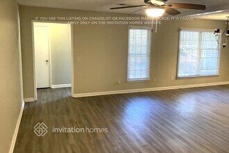 158 Little Brook Dr in Woodstock, GA - Foto de edificio - Building Photo