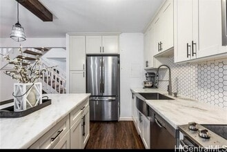 94-1702 Lanikuhana Ave in Mililani, HI - Building Photo - Building Photo