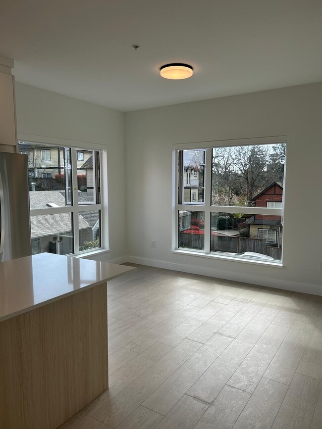 2629 Millstream Rd, Unit 520 in Victoria, BC - Building Photo - Building Photo