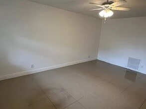 1549 NE 26th Dr in Fort Lauderdale, FL - Building Photo - Building Photo