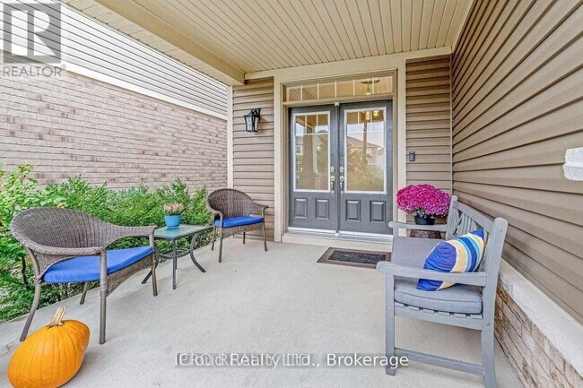 883 Pickersgill Crescent in Milton, ON - Building Photo - Building Photo