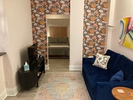 400 Queens Rd in Charlotte, NC - Building Photo