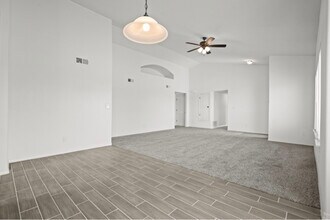 1041 Summer Lake St in Horizon City, TX - Building Photo - Building Photo