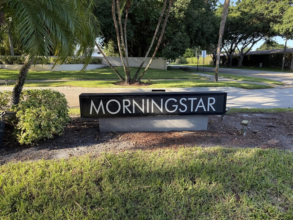 5962 Morningstar Cir in Delray Beach, FL - Building Photo