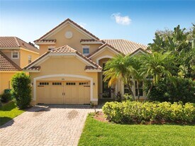 6892 Lucca St in Orlando, FL - Building Photo