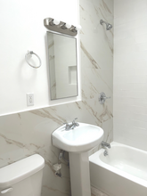 615 Normandie Ave in Los Angeles, CA - Building Photo - Building Photo
