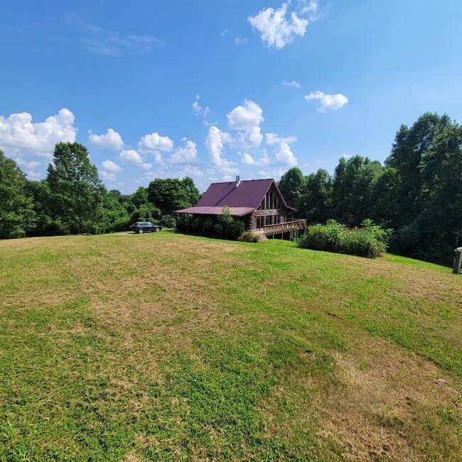 7749 Mcgur Rd in Guysville, OH - Building Photo - Building Photo