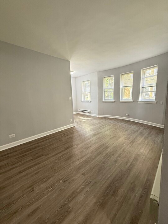 4527 N Malden St, Unit 4501-GA in Chicago, IL - Foto de edificio
