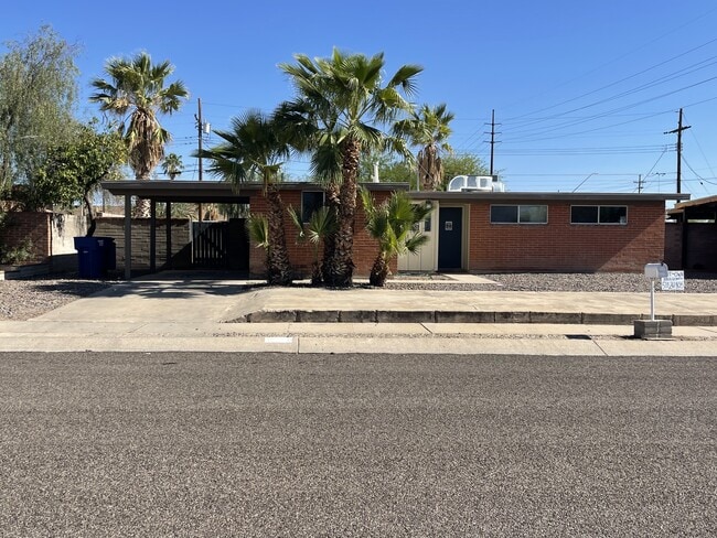 property at 7910 E 20th Pl