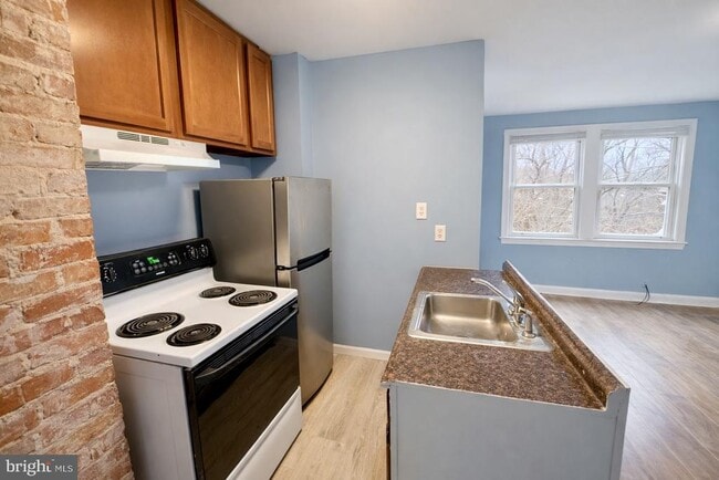property at 2621 30th St SE
