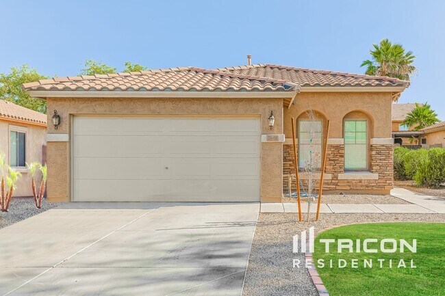 property at 2648 W Kristina Ave