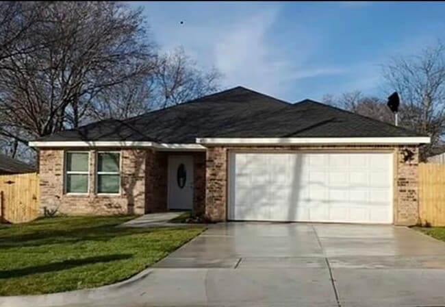 property at 4703 Chapman St