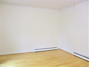 56 Arlington St, Unit #1 in Boston, MA - Building Photo - Building Photo