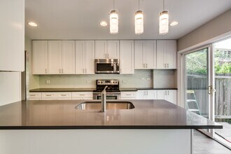 3119 Lake Ave in Wilmette, IL - Building Photo - Building Photo