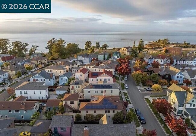 1129 Promenade St in Hercules, CA - Building Photo - Building Photo