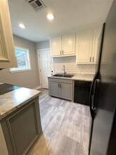 1108 NW Maple Ave in Lawton, OK - Building Photo - Building Photo