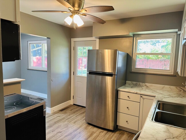 487 Warr Ln in Hamilton, OH - Building Photo - Building Photo