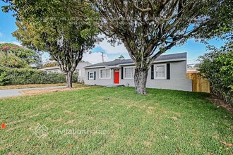 835 44th St in West Palm Beach, FL - Building Photo - Building Photo