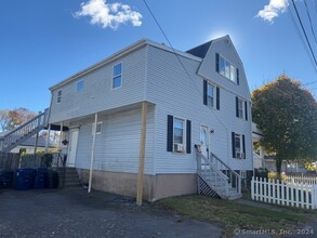 96 Ocean Ave in West Haven, CT - Building Photo - Building Photo