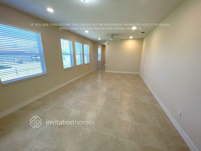 23383 Abrade Ave in Port Charlotte, FL - Building Photo - Building Photo