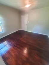 303 Martin Luther King Jr Dr in New Brockton, AL - Building Photo - Building Photo