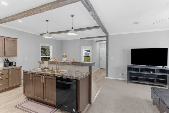 property at 10047 Collingwood Ave