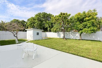 3305 SW 2nd St in Miami, FL - Building Photo - Building Photo
