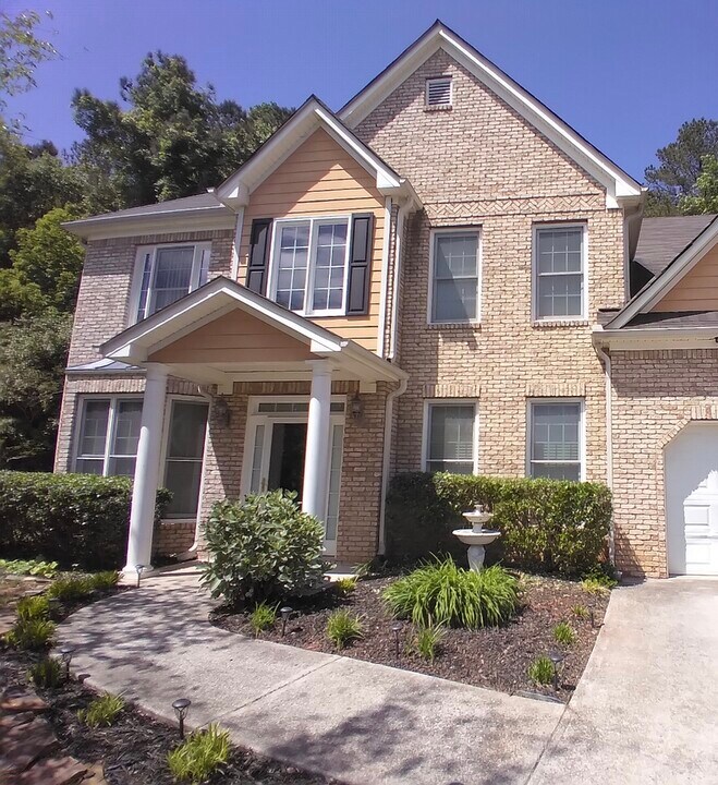 629 Kaylins Ct in Marietta, GA - Building Photo
