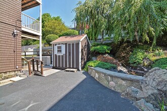 17 Malvern Ave, Unit 1 in Somerville, MA - Building Photo - Building Photo