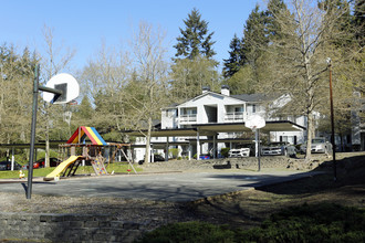 The Signature Apartments & Townhomes in Silverdale, WA - Building Photo - Building Photo