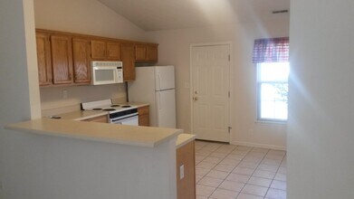 2368 Edison Dr, Unit 2368 in West Lafayette, IN - Building Photo - Building Photo