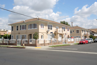 3519 W 17th St in Los Angeles, CA - Building Photo - Primary Photo