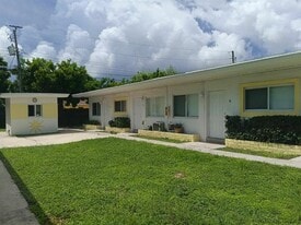 6208 Dawson St in Hollywood, FL - Building Photo