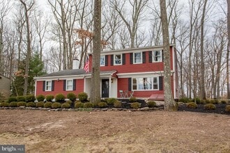6193 Honey Hollow Rd in Doylestown, PA - Foto de edificio - Building Photo