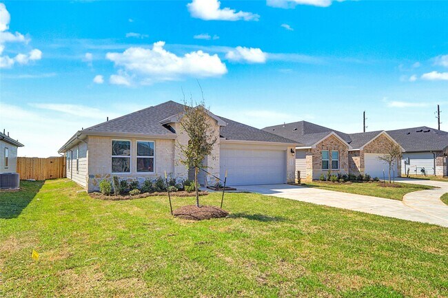 31143 Warwick Coast Ct in Fulshear, TX - Building Photo - Building Photo