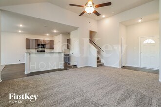 14725 Country Club Dr in Beaumont, TX - Foto de edificio - Building Photo