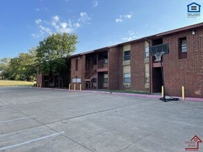 1912 SW D Ave in Lawton, OK - Building Photo - Building Photo