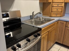 9074 W Terrace Dr in Niles, IL - Building Photo - Building Photo