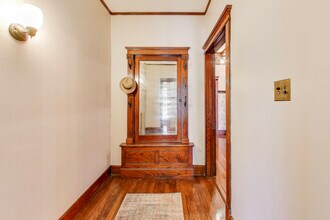 6542 N Newgard Ave in Chicago, IL - Building Photo - Building Photo